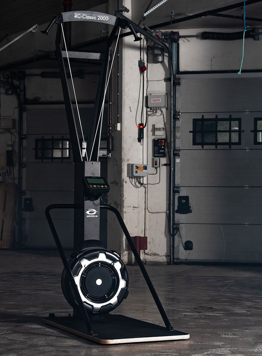 Begagnad Stakmaskin Säljes, bild taget i garage